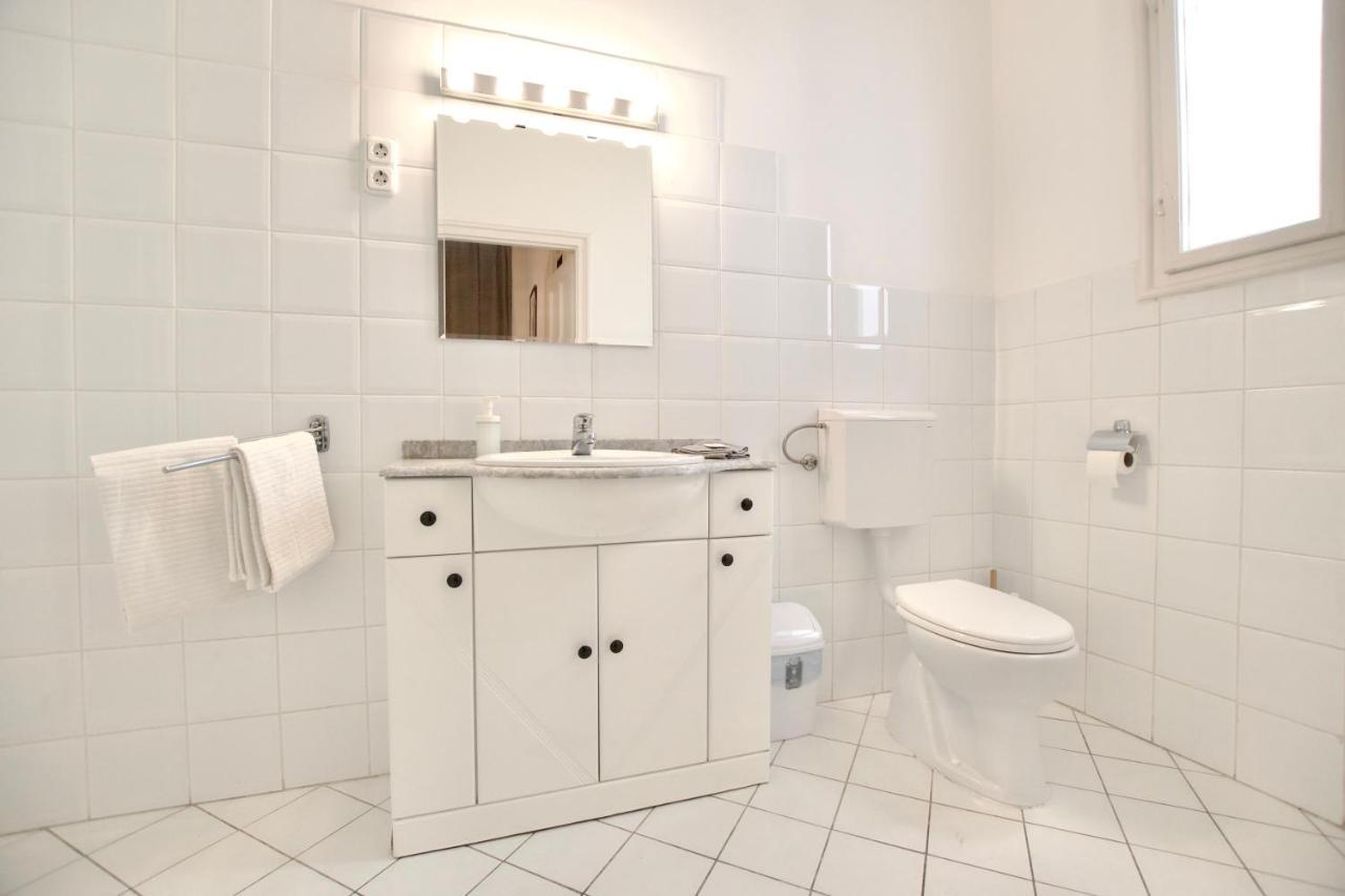 Budget Apartment By Hi5 - Center Of The Center ブダペスト エクステリア 写真